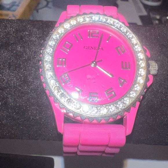 Geneva Pink Rhinestone Bezel Watch Fashion Fun Novelty Bling - Picture 1 of 5